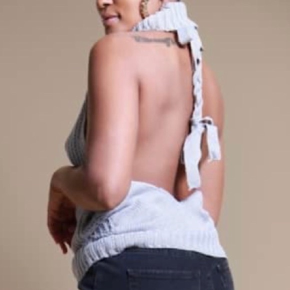 Halter sleeveless off shoulder knitted turtleneck sweater. Grey. Small. NWT - Picture 4 of 5